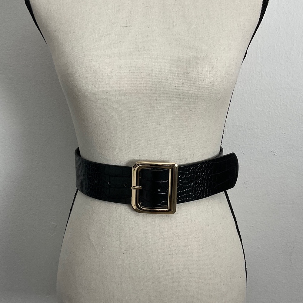 Elegant Black Belt with Gold Buckle